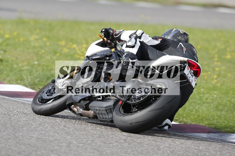 /53 16.09.2025 Track Day Domi Aegerter ADR/Gruppe rot/1